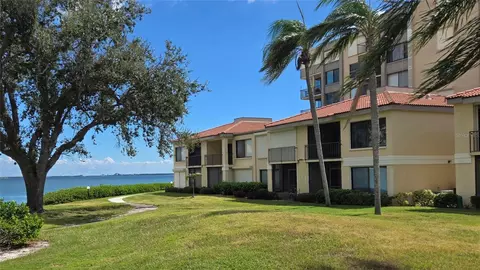 6104 Palma Del Mar Blvd S #205, Saint Petersburg, FL 33715