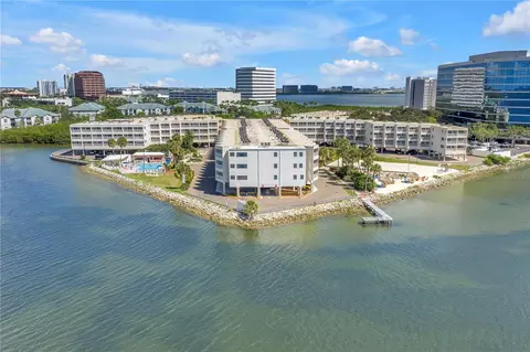 2506 N Rocky Point Dr #272, Tampa, FL 33607