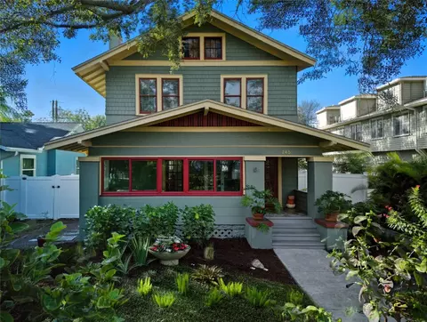 240 9th Ave N, Saint Petersburg, FL 33701