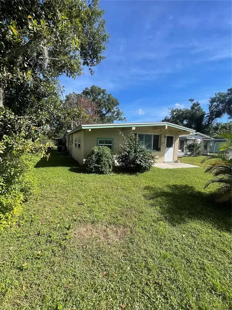 810 W Ball St, Plant City, FL 33563