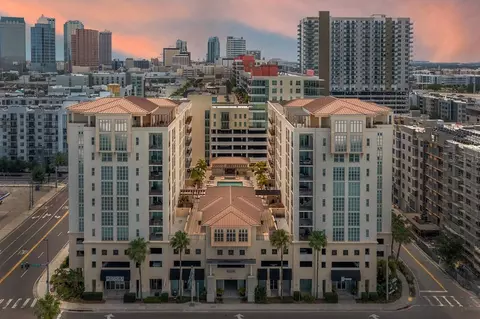 1238 E Kennedy Blvd #1004, Tampa, FL 33602