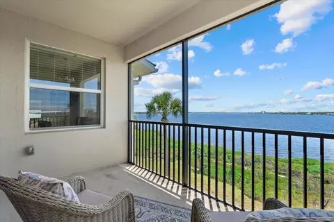 1030 Tidewater Shores Loop #406, Bradenton, FL 34208