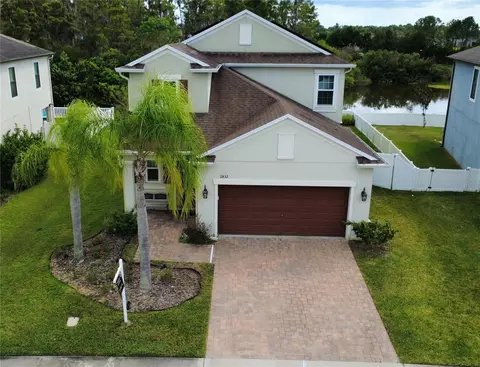 11832 Lake Blvd, New Port Richey, FL 34655
