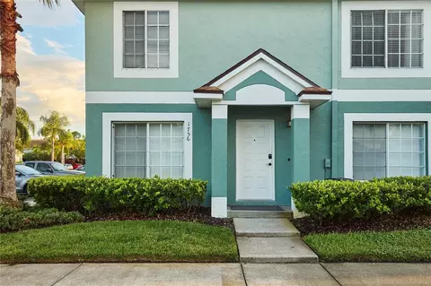 1756 Fluorshire Dr, Brandon, FL 33511