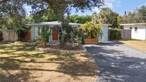 3598 63rd St N, Saint Petersburg, FL 33710