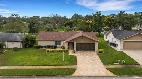 3098 E Dorchester Dr, Palm Harbor, FL 34684
