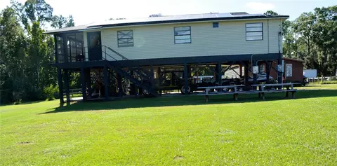 4424 Rose St, Valrico, FL 33596