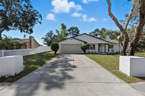 Exterior - 577 Waterfall Dr, Spring Hill, FL 34608 photo 2 of 13