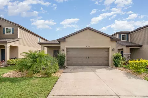 5217 Levana St, Palmetto, FL 34221