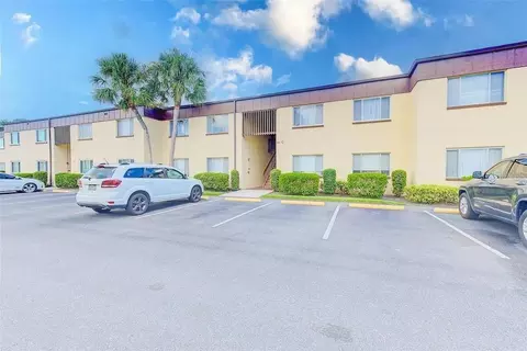 603 N Keene Rd #P4, Clearwater, FL 33755