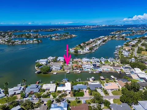 4544 Harbor Hills Dr, Largo, FL 33770
