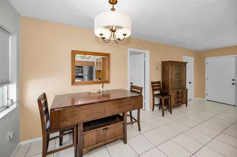 Dining - 929 Britton St, Largo, FL 33770 photo 1 of 2