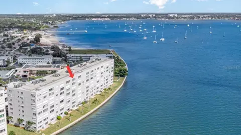 5900 Shore Blvd S #808, Gulfport, FL 33707