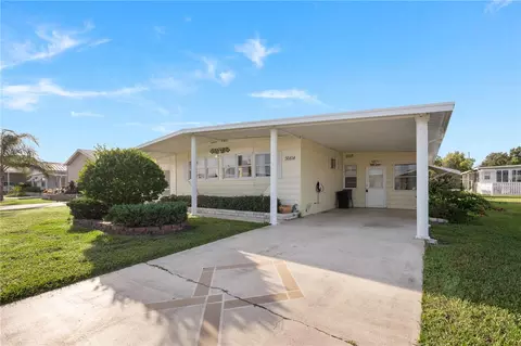 36814 Grace Ave, Zephyrhills, FL 33542
