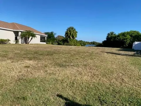 11344 Southwind Lake Dr, Gibsonton, FL 33534