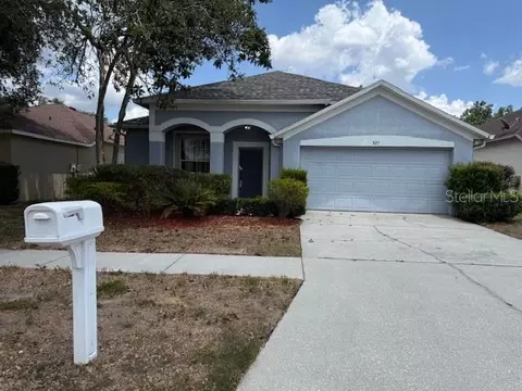 527 Royal Ridge St, Valrico, FL 33594