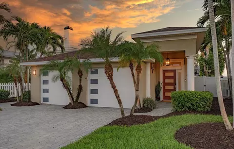 417 20th Ave, Indian Rocks Beach, FL 33785