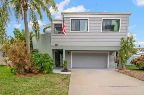 1118 2nd Ave S, Tierra Verde, FL 33715