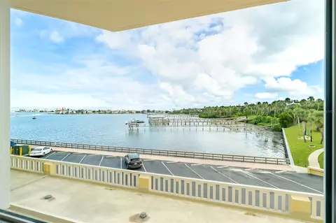100 Bluff View Dr #212C, Belleair Bluffs, FL 33770