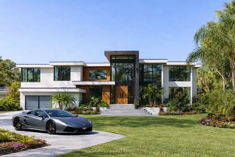 5002 W Poe Ave, Tampa, FL 33629