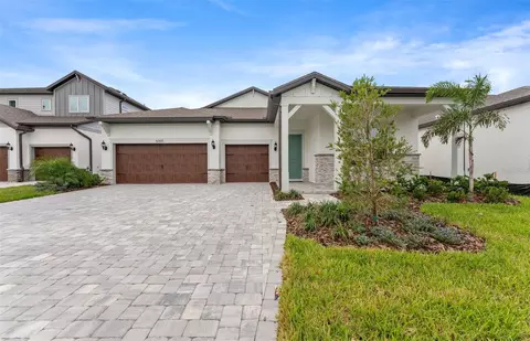 6965 Jared Oaks Dr, Wesley Chapel, FL 33545