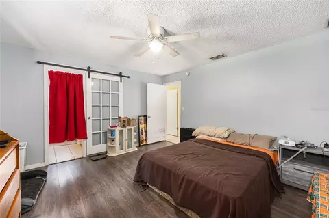 Bedroom - 3475 NE 43rd Pl, Ocala, FL 34479 photo 1 of 5