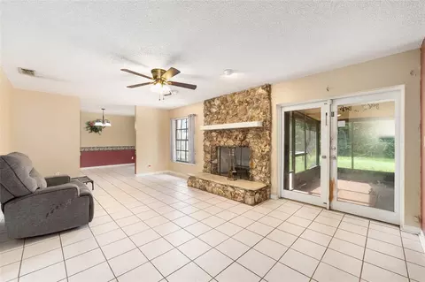 Living - 3475 NE 43rd Pl, Ocala, FL 34479 photo 1 of 4