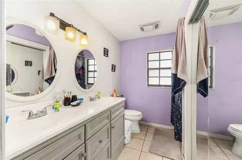 Bath - 3475 NE 43rd Pl, Ocala, FL 34479 photo 2 of 2