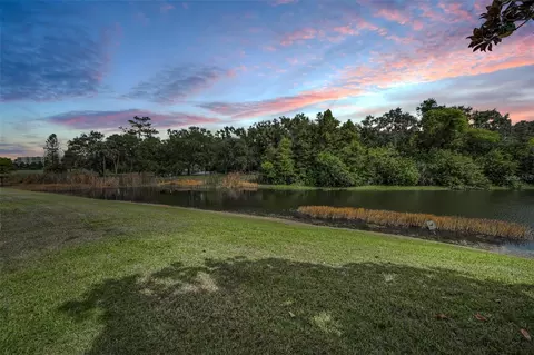 1400 Water View Dr W #104, Largo, FL 33771