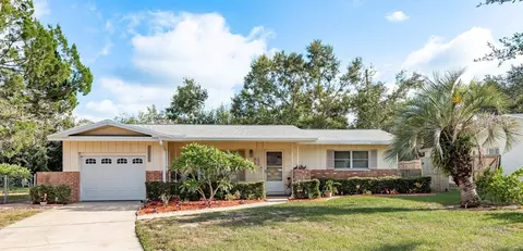 10884 103rd Ave, Largo, FL 33778