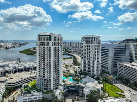 1209 E Cumberland Ave #2404, Tampa, FL 33602