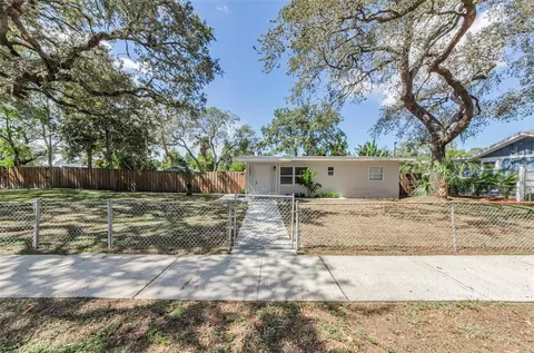 1992 Carolina Ave, Tarpon Springs, FL 34689