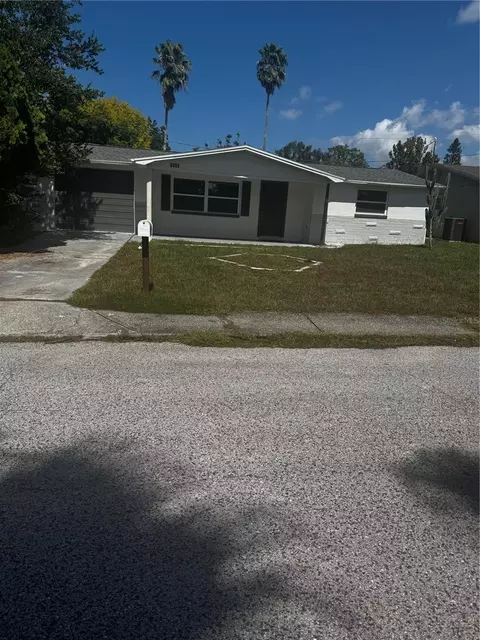 5253 Devries Dr, New Port Richey, FL 34652
