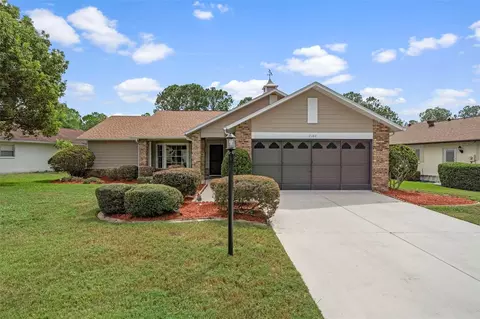 2168 Danwood Dr, Spring Hill, FL 34606