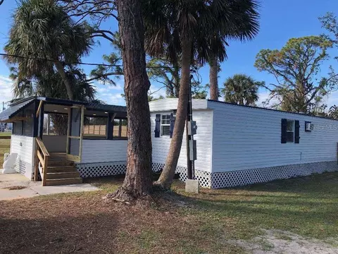 5061 Placida Rd #A, Englewood, FL 34224