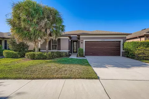 16355 Treasure Point Dr, Wimauma, FL 33598