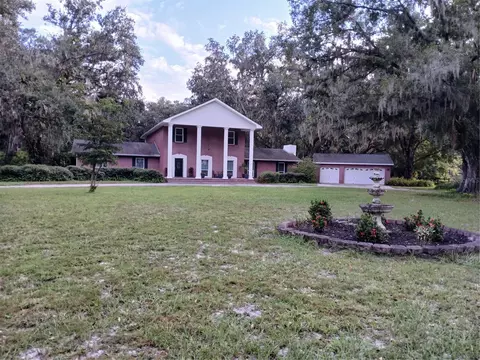 5151 Shakespeare Dr, Dover, FL 33527