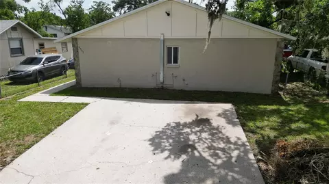 8305 Marks St, Tampa, FL 33604