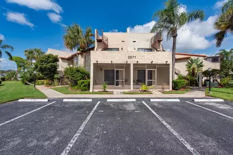 2571 Cyprus Dr #1-102, Palm Harbor, FL 34684