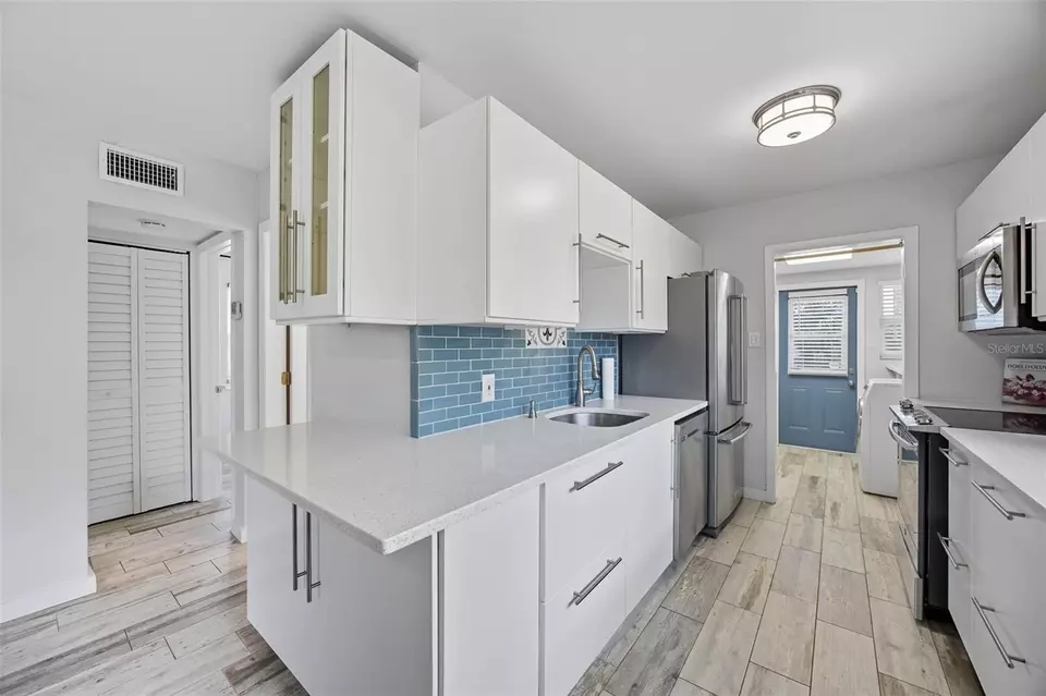 Kitchen - 6236 S Martindale Ave, Tampa, FL 33611 photo 3 of 3