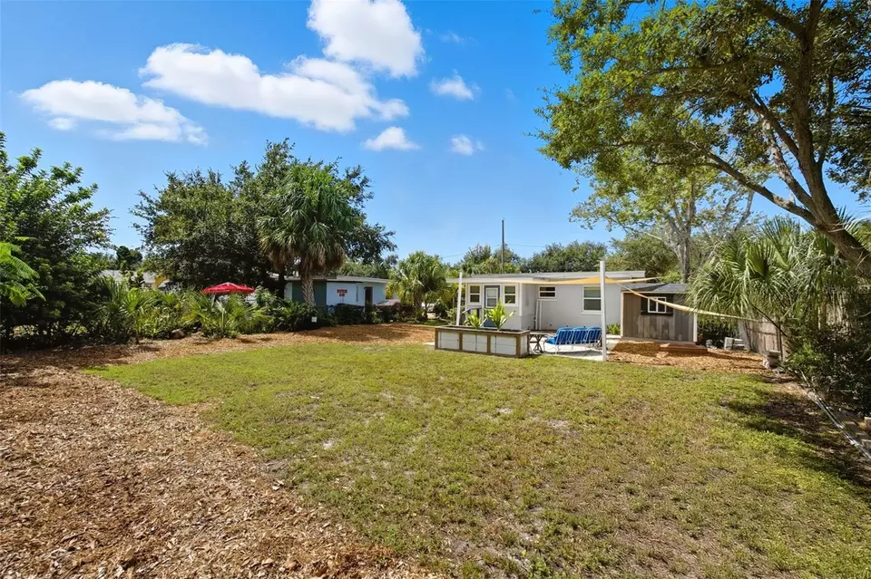 Exterior - 6236 S Martindale Ave, Tampa, FL 33611 photo 10 of 13