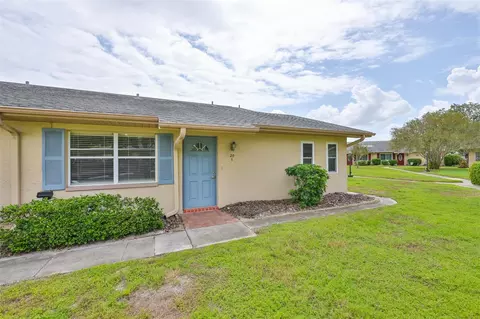 1908 Canterbury Ln #20, Sun City Center, FL 33573
