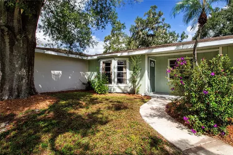 2205 Butch Cassidy Trl, Wimauma, FL 33598