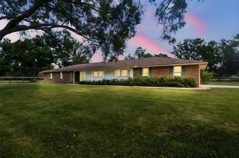 10725 Dixon Dr, Riverview, FL 33579