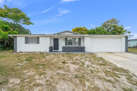 12707 Social Dr, Hudson, FL 34667