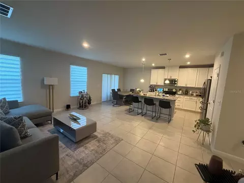 Living - 10516 Daybreak Gln, Parrish, FL 34219 photo 3 of 3