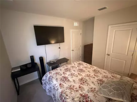 Bedroom - 10516 Daybreak Gln, Parrish, FL 34219 photo 6 of 6