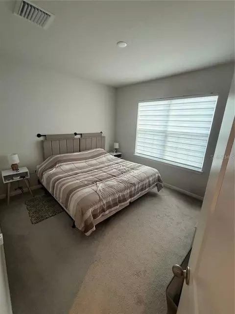 Bedroom - 10516 Daybreak Gln, Parrish, FL 34219 photo 4 of 6