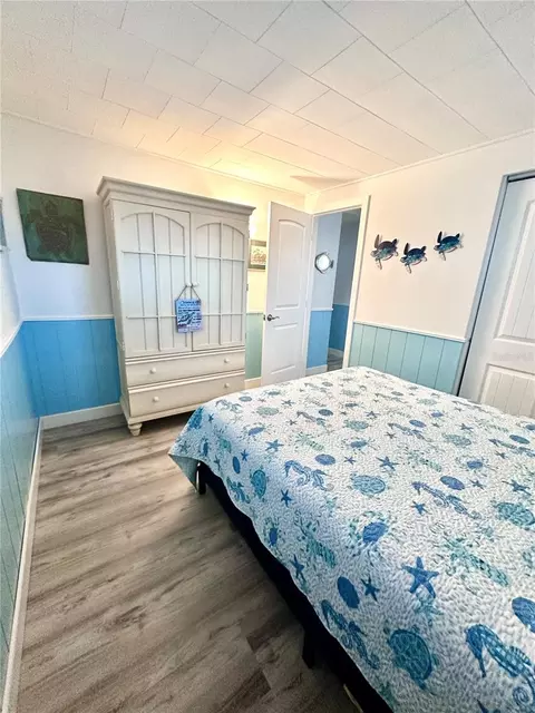 Bedroom - 4016 Eagle Nest Dr, Hernando Beach, FL 34607 photo 4 of 9