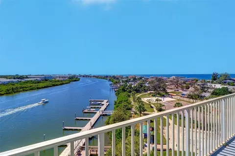 399 2nd St #716, Indian Rocks Beach, FL 33785